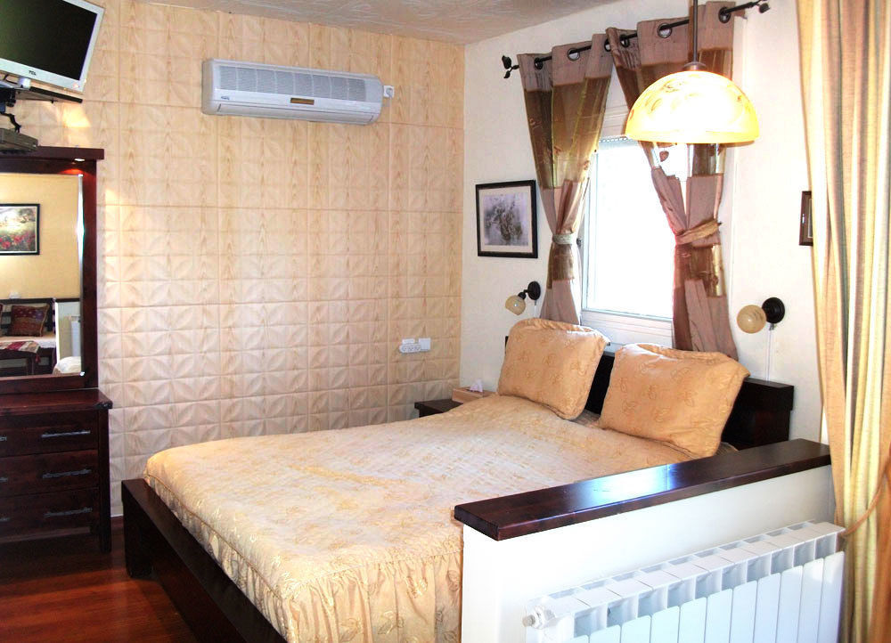 Safed Inn Dış mekan fotoğraf