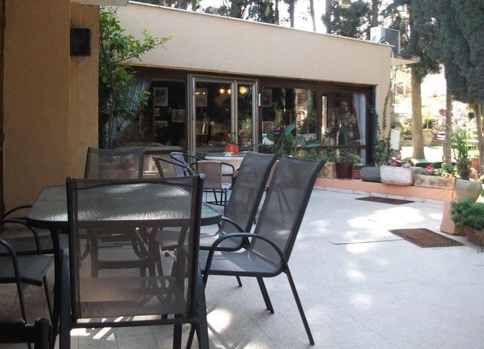 Safed Inn Dış mekan fotoğraf